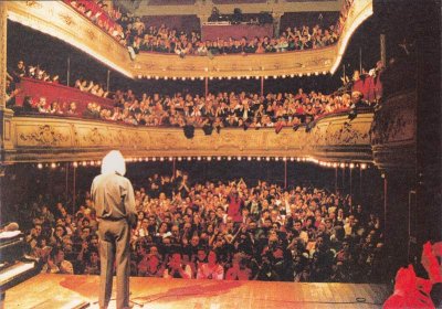 Léo Ferré - Le Théâtre Libertaire de Paris